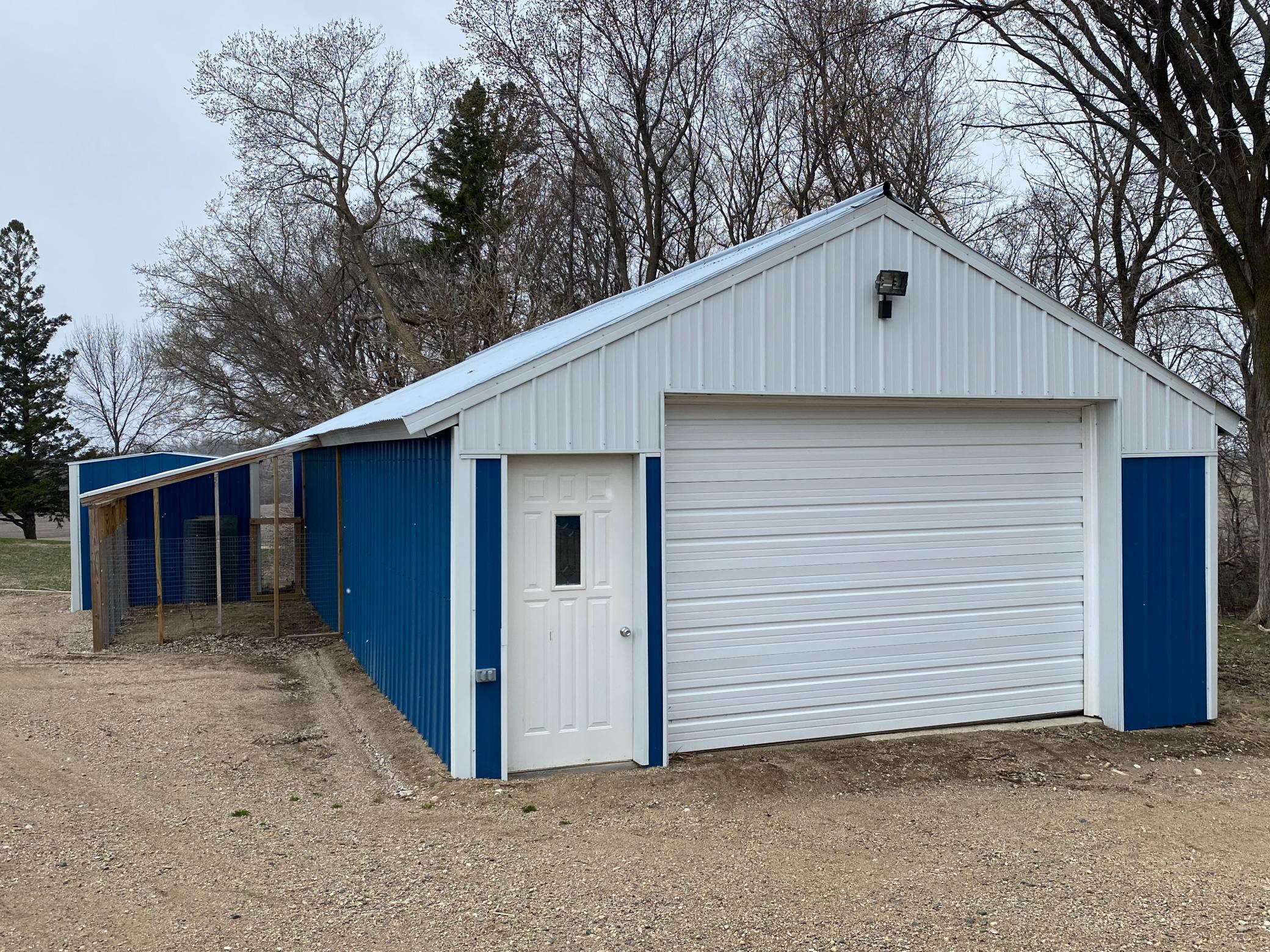 Chicken Coop 20x50 Concrete floor