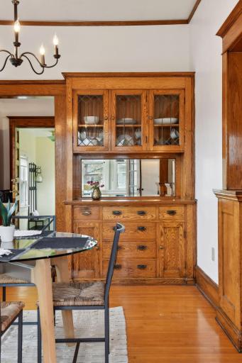 Stunning built-in buffet to store all your dinnerware and serving pieces and is great for serving buffet style.
