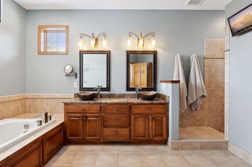 1242 Adrian Drive, Chaska, MN 55318