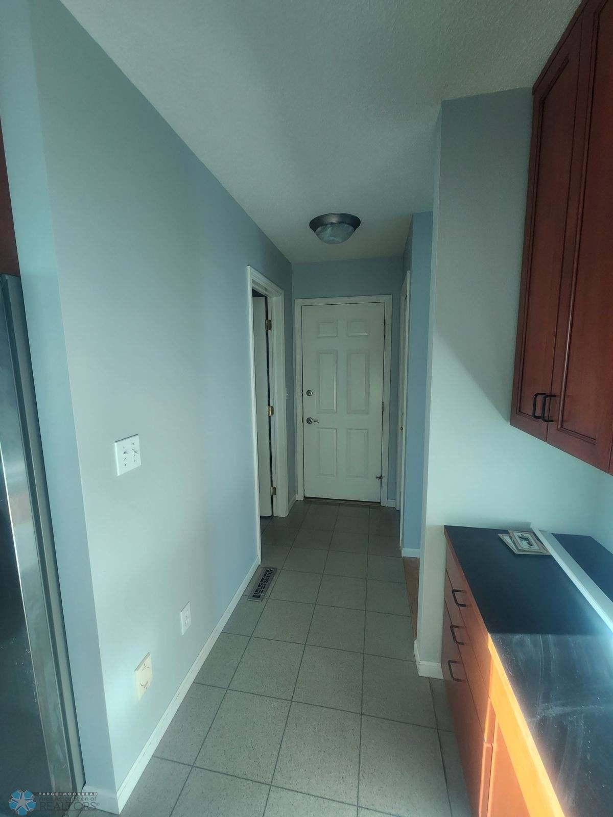 Hallway to garage.jpeg