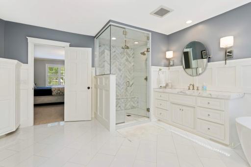 18496 Saint Mellion Place, Eden Prairie, MN 55347