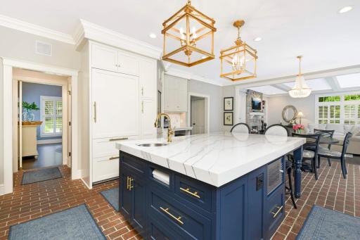 18496 Saint Mellion Place, Eden Prairie, MN 55347
