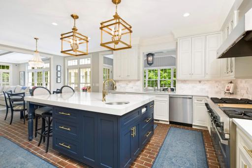 18496 Saint Mellion Place, Eden Prairie, MN 55347