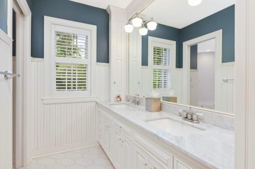 18496 Saint Mellion Place, Eden Prairie, MN 55347