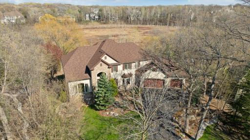 8659 Sherwood Bluff, Eden Prairie, MN 55347