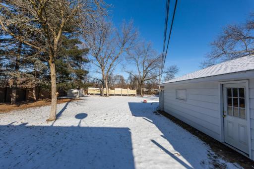 2621 S Heights Drive NW, Coon Rapids, MN 55433