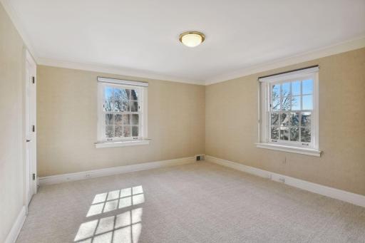 4709 Townes Road, Edina, MN 55424