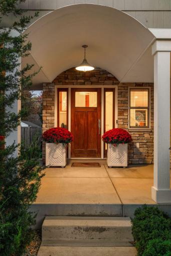 5841 Saint Johns Avenue, Edina, MN 55424