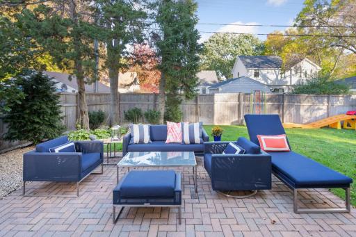 5841 Saint Johns Avenue, Edina, MN 55424