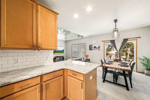 16304 70th Avenue N, Maple Grove, MN 55311