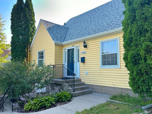 1789 Hamline Avenue N, Falcon Heights, MN 55113