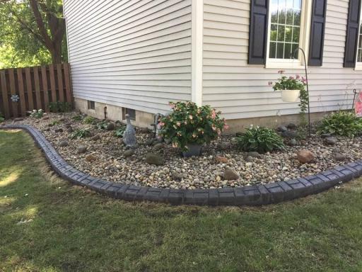 Landscaping front side.jpg