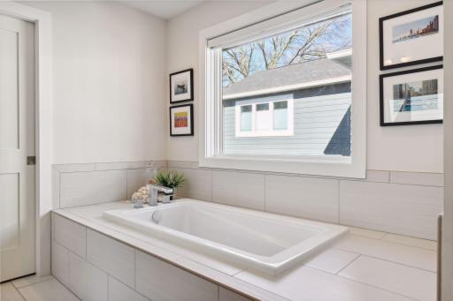 4512 Beard Avenue S, Minneapolis, MN 55410