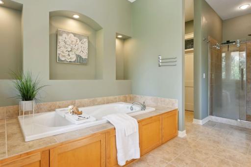 12381 Riverview Trail N, Stillwater, MN 55082