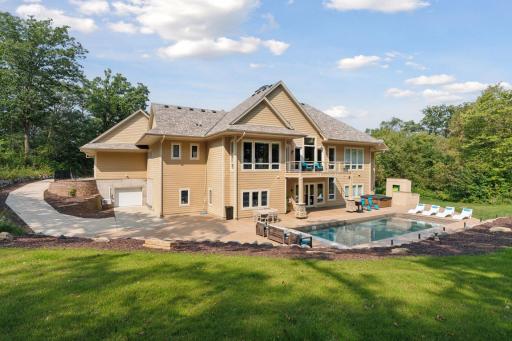 12381 Riverview Trail N, Stillwater, MN 55082