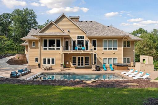 12381 Riverview Trail N, Stillwater, MN 55082