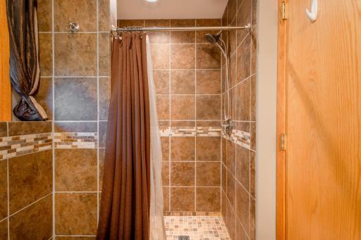 The Lower Level bathroom was updated in 2006