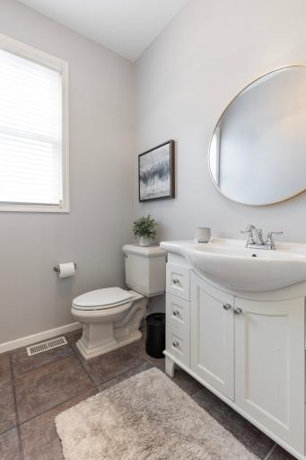 18119 Bearpath Trail, Eden Prairie, MN 55347