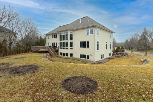 18119 Bearpath Trail, Eden Prairie, MN 55347