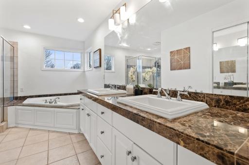 18119 Bearpath Trail, Eden Prairie, MN 55347