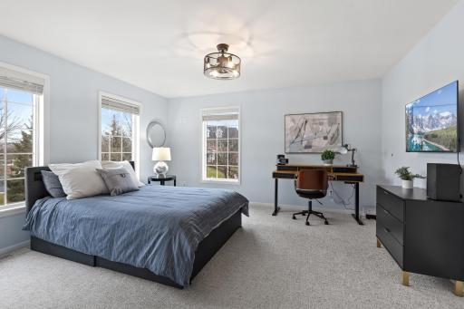 18119 Bearpath Trail, Eden Prairie, MN 55347