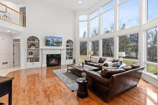 18119 Bearpath Trail, Eden Prairie, MN 55347