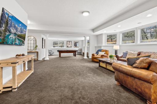 18119 Bearpath Trail, Eden Prairie, MN 55347