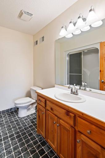 5428 Candy Cove Trail SE, Prior Lake, MN 55372