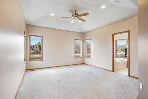 5428 Candy Cove Trail SE, Prior Lake, MN 55372