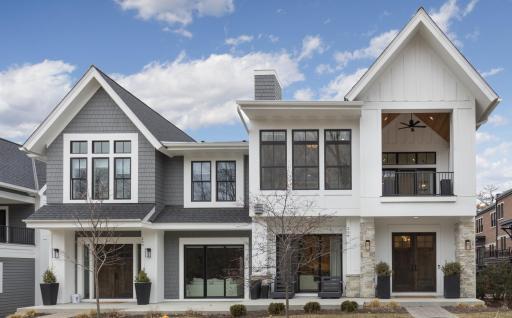 207 Walker Avenue S, Wayzata, MN 55391