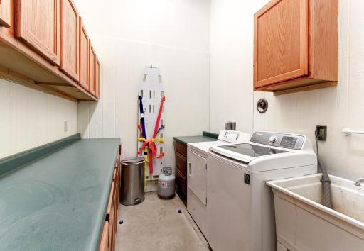 170 Pegasus Circle, Mankato, MN 56001