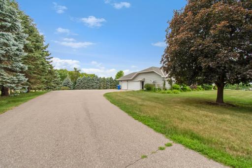 170 Pegasus Circle, Mankato, MN 56001