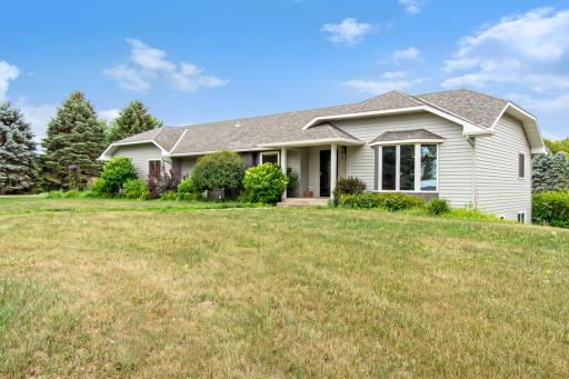 170 Pegasus Circle, Mankato, MN 56001