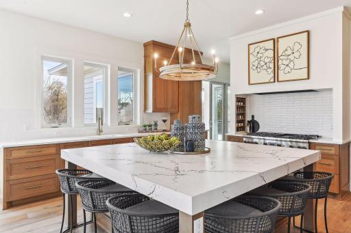 4530 Garland Lane N, Plymouth, MN 55446
