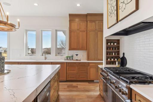 4530 Garland Lane N, Plymouth, MN 55446