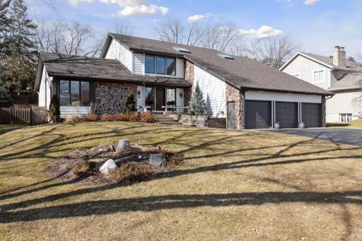 7116 Lanham Lane, Edina, MN 55439