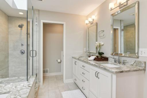 7116 Lanham Lane, Edina, MN 55439