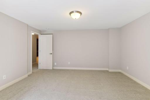 7116 Lanham Lane, Edina, MN 55439