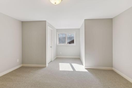 7116 Lanham Lane, Edina, MN 55439