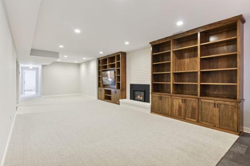 7116 Lanham Lane, Edina, MN 55439