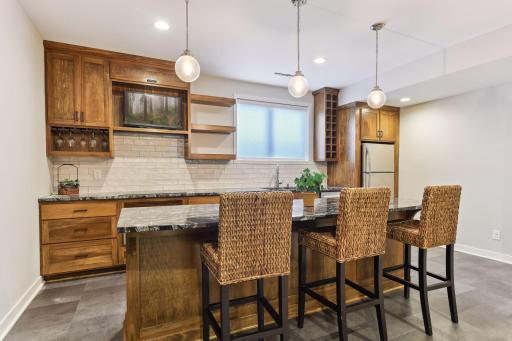 7116 Lanham Lane, Edina, MN 55439