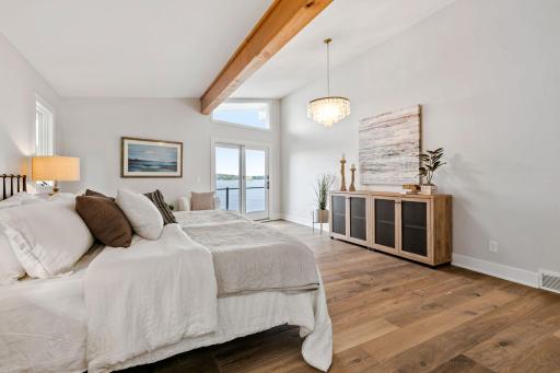 5650 Fairlawn Shores Trail SE, Prior Lake, MN 55372