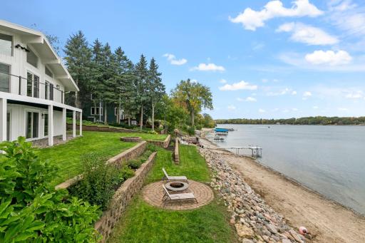 5650 Fairlawn Shores Trail SE, Prior Lake, MN 55372