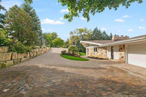 5650 Fairlawn Shores Trail SE, Prior Lake, MN 55372