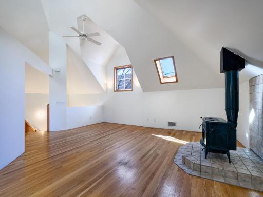 335 Summit Avenue, Saint Paul, MN 55102