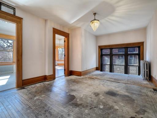 335 Summit Avenue, Saint Paul, MN 55102