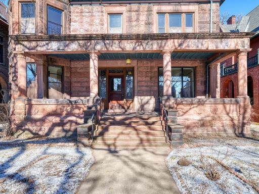 335 Summit Avenue, Saint Paul, MN 55102