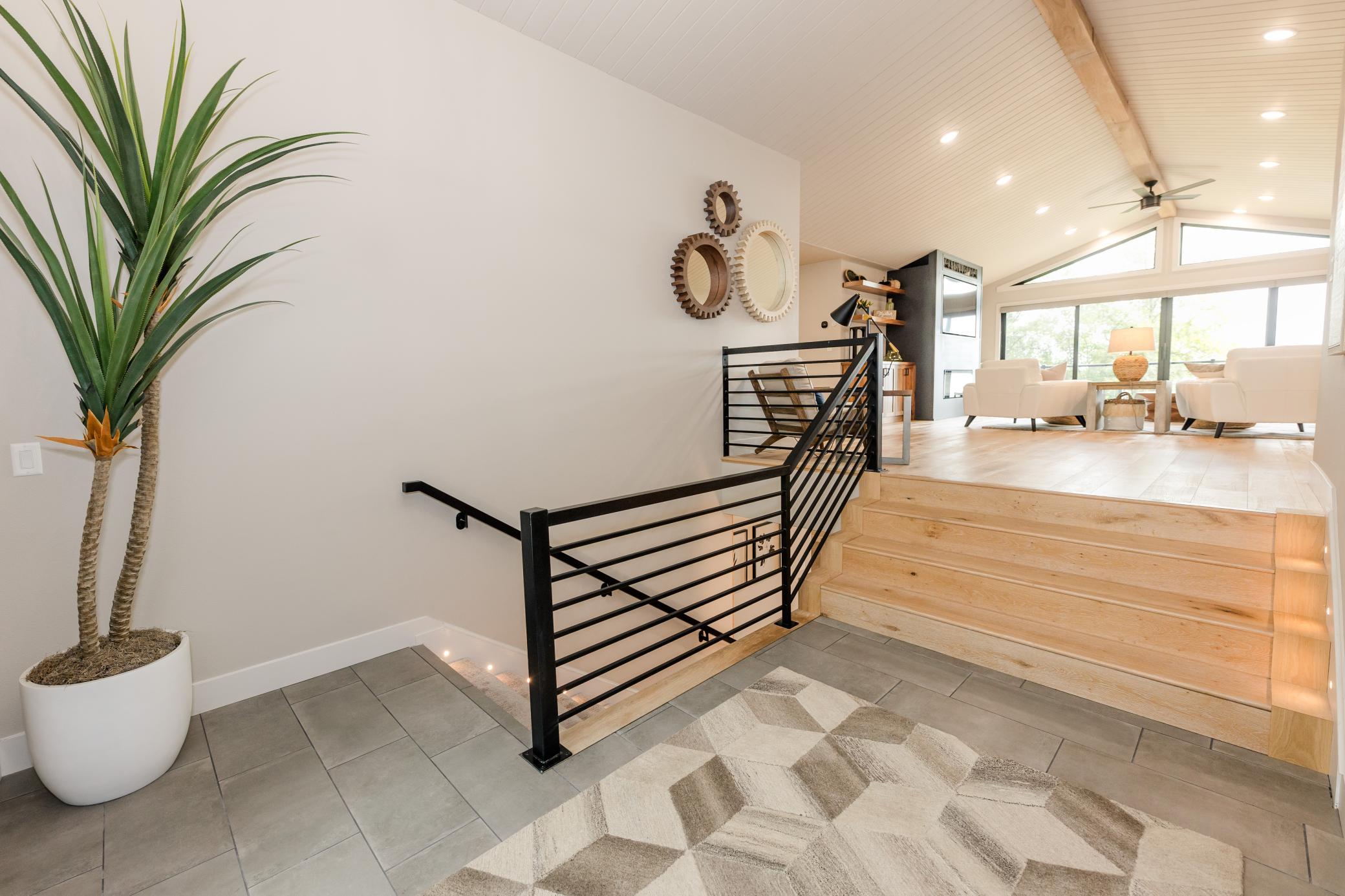 804 S Shore Dr Detroit Lakes, MN 56501-2-54.jpg