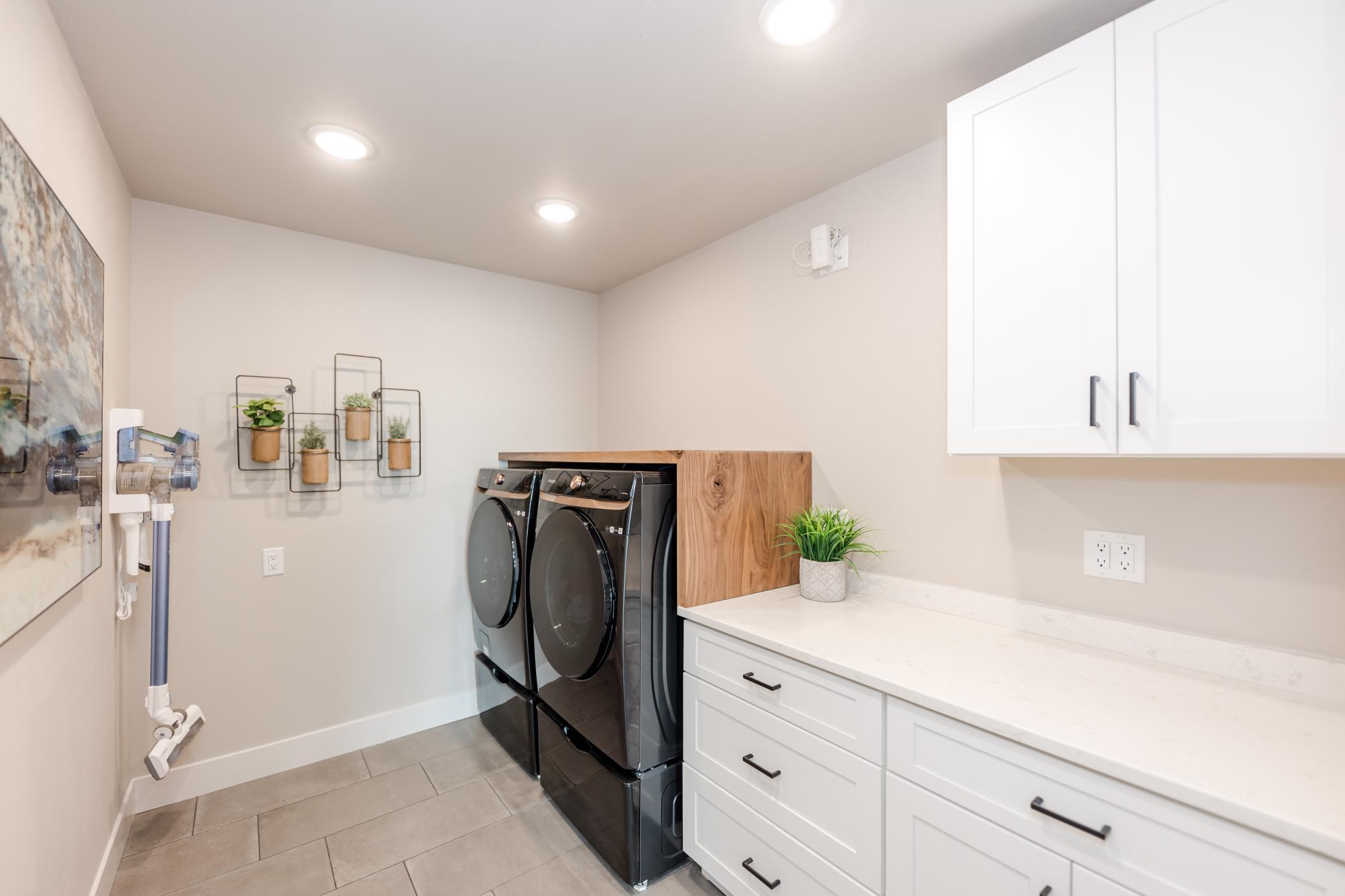 804 S Shore Dr Detroit Lakes, MN 56501-2-2.jpg