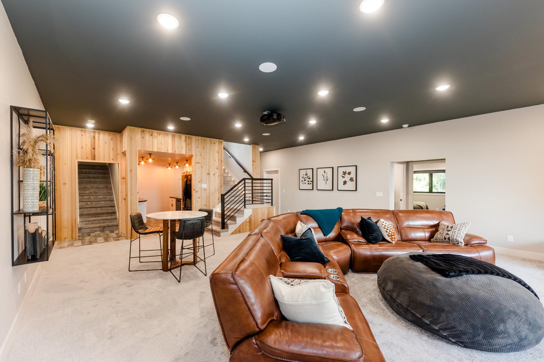 804 S Shore Dr Detroit Lakes, MN 56501-2-25.jpg